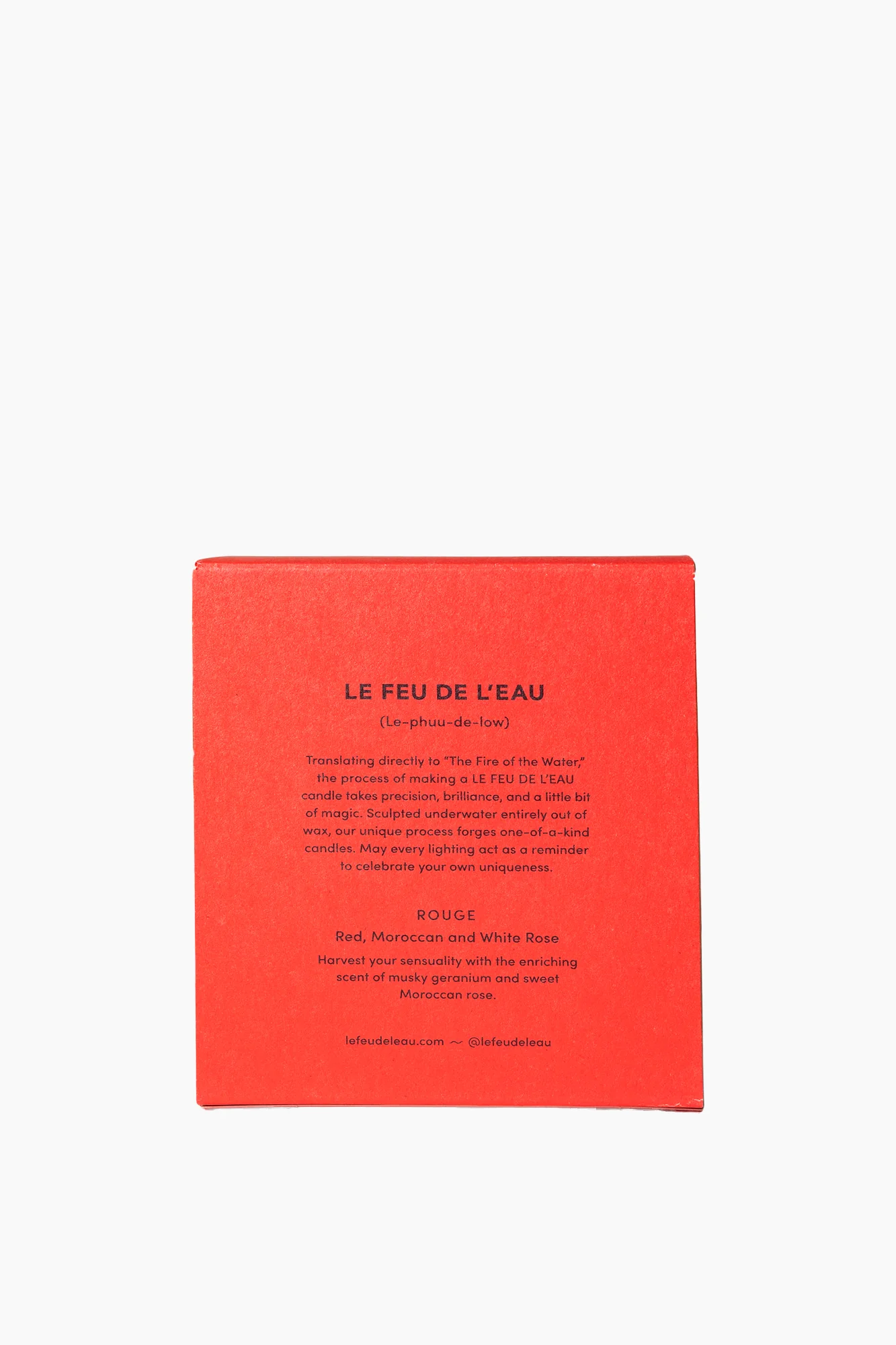 Garden Rose Artisanal Candle - Image 3