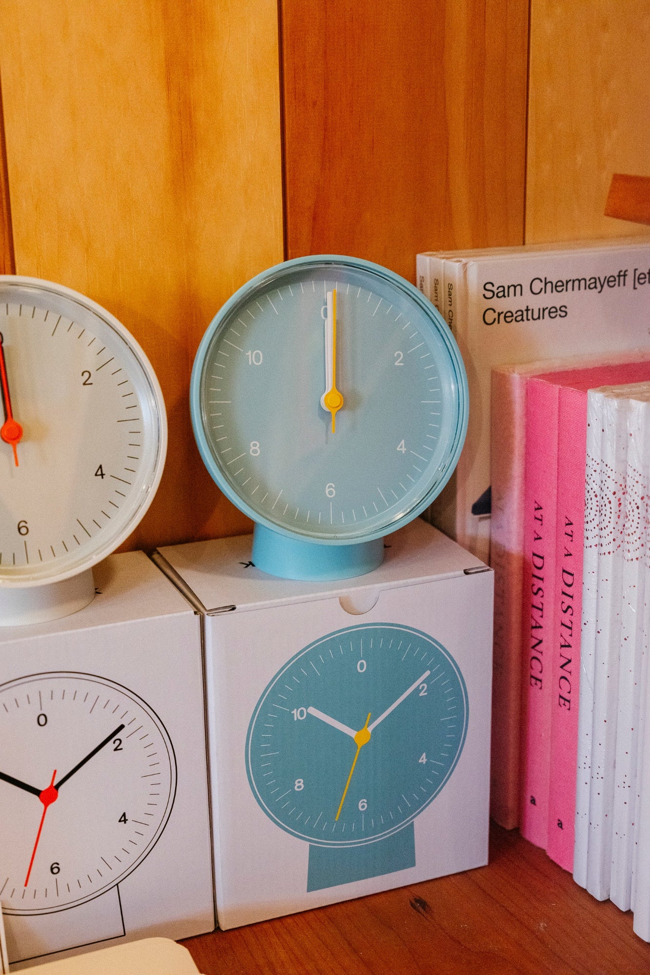 Table Clock | 3 Colors - Image 6